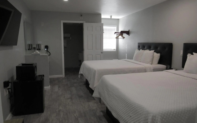 photo 3 of Capri Suites Anaheim