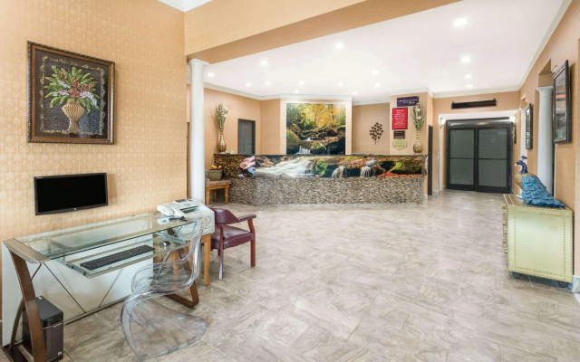 photo 5 of Ramada by Wyndham Asheville Southeast