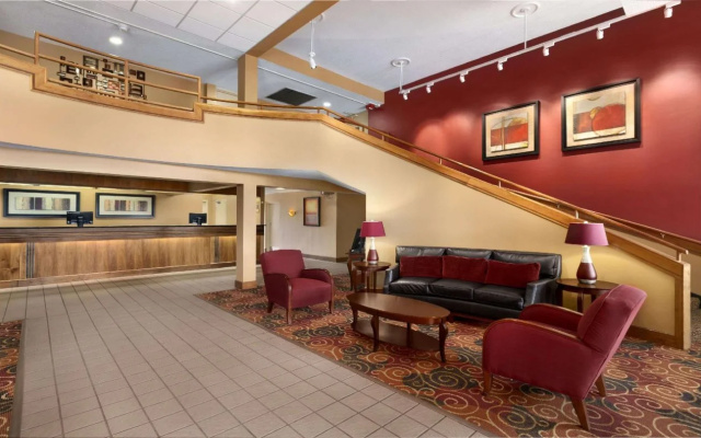 photo 2 of Ramada Burlington Conf Center