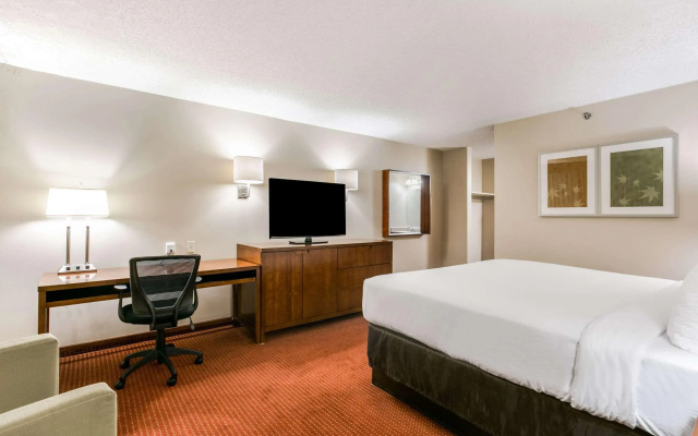 photo 4 of Clarion Hotel BWI Airport Arundel Mills