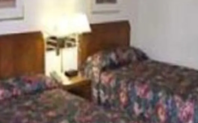photo 2 of Ramada Charlotte North