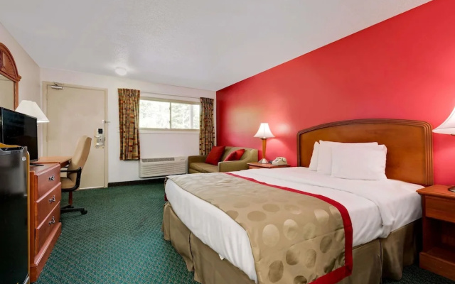 photo 5 of Ramada by Wyndham Cleveland Airport West