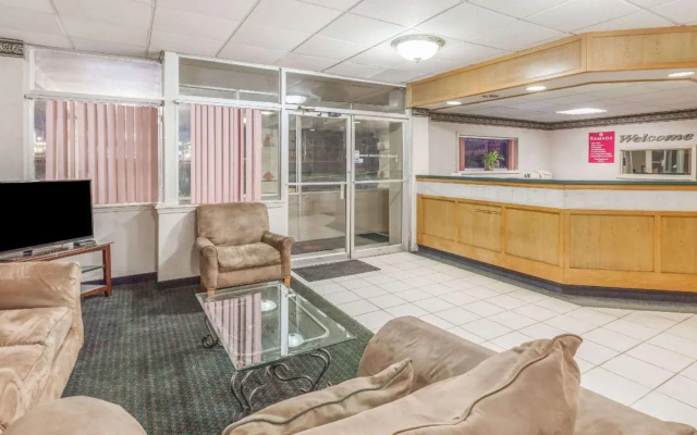 photo 5 of Ramada by Wyndham Clinton