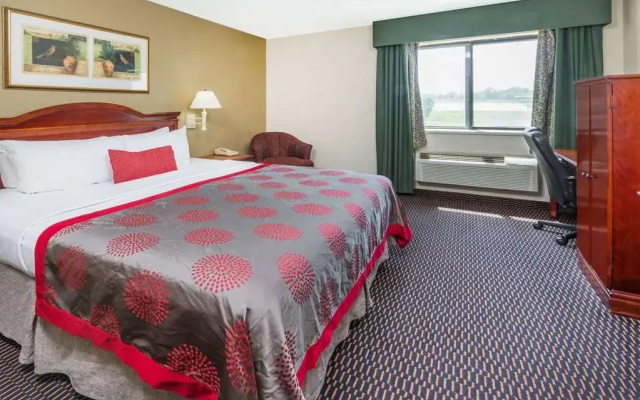 photo 4 of Ramada Columbia