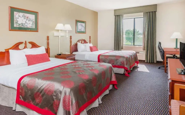 photo 5 of Ramada Columbia