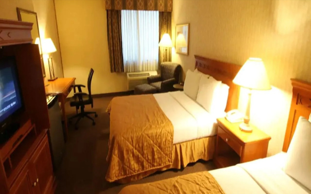 photo 3 of Gateway Hotel Dallas