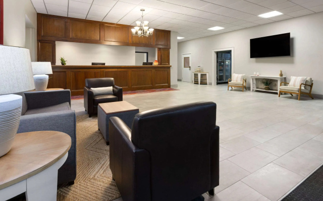 photo 2 of Hawthorn Extended Stay by Wyndham Ellsworth / Bar Harbor