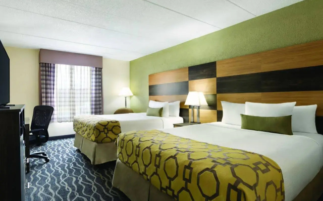 photo 3 of Baymont By Wyndham Florence Cincinnati