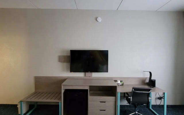 photo 4 of Ramada Franklin Cool Springs