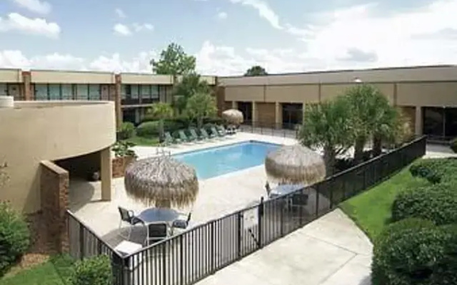 photo 4 of Ramada Gulfport Airport Conference Center