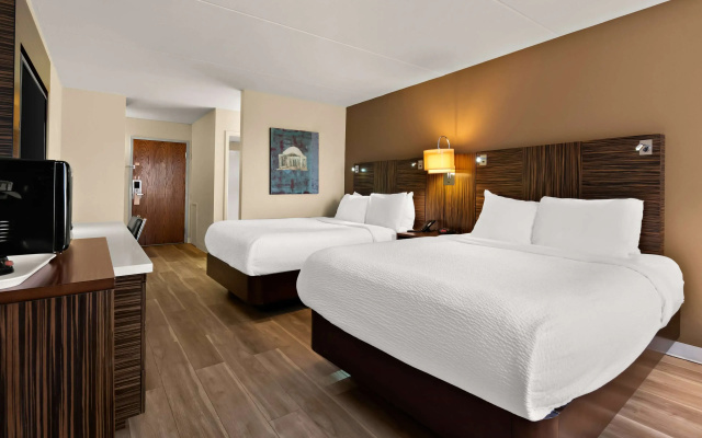 photo 5 of Ramada by Wyndham Harrisburg/Hershey Area
