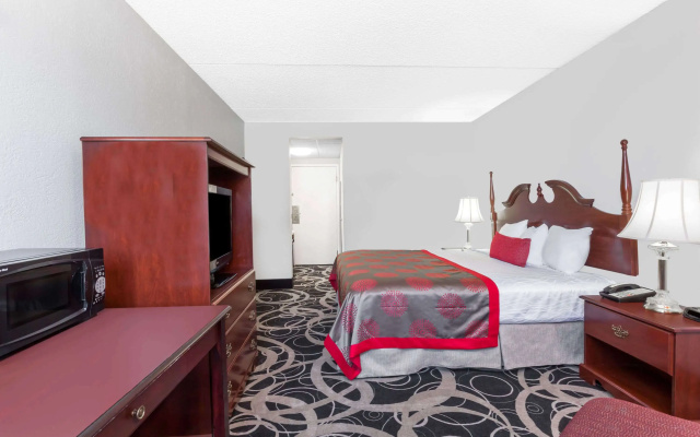 photo 2 of Ramada by Wyndham Henderson/Evansville