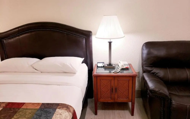 photo 4 of Ramada Hilton Head