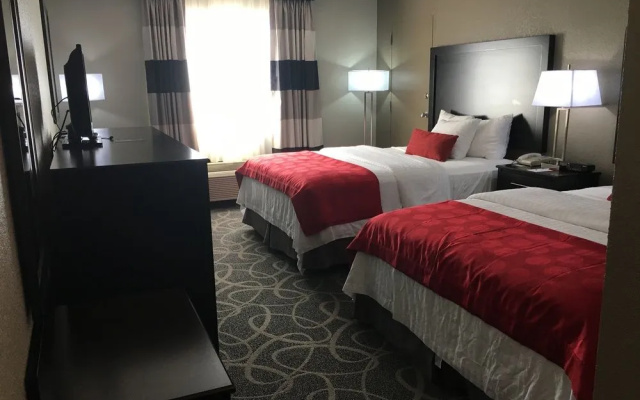 photo 3 of Ramada Des Moines Airport