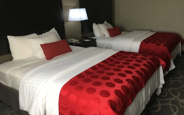 photo 4 of Ramada Des Moines Airport