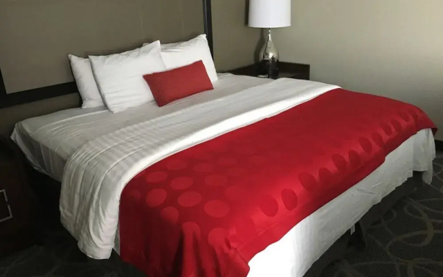 photo 5 of Ramada Des Moines Airport