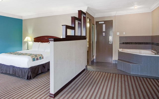 photo 2 of Red Lion Inn & Suites Houston IAH Airport