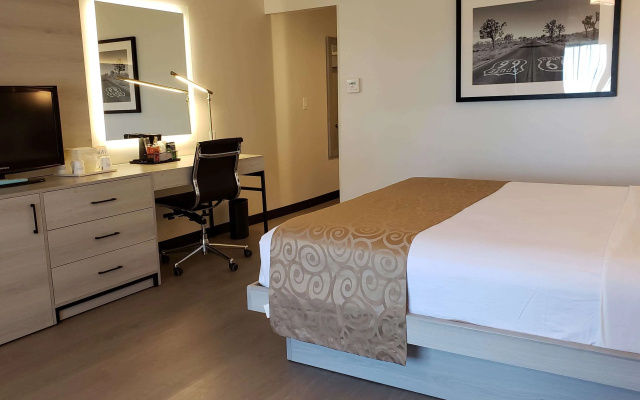 photo 5 of Ramada by Wyndham Burbank Airport