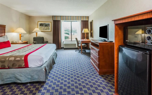 photo 3 of Ramada Jacksonville - Baymeadows