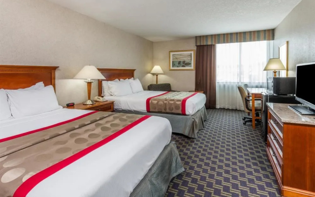 photo 4 of Ramada Jacksonville - Baymeadows