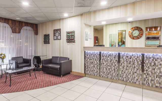 photo 2 of Ramada by Wyndham Lebanon