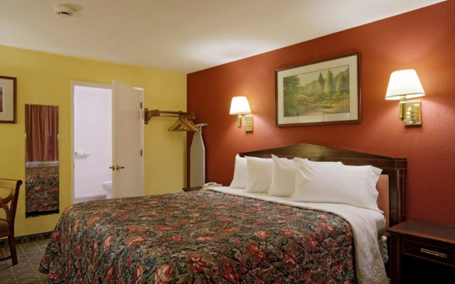 photo 4 of Americas Best Value Inn & Suites Wine Country