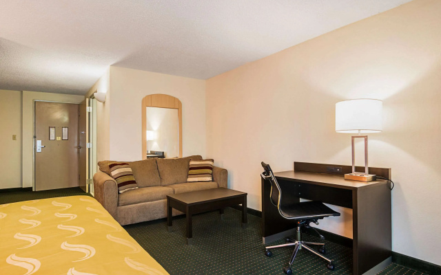 photo 5 of Quality Suites Atlanta Airport East