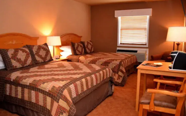 photo 2 of Ramada Limited