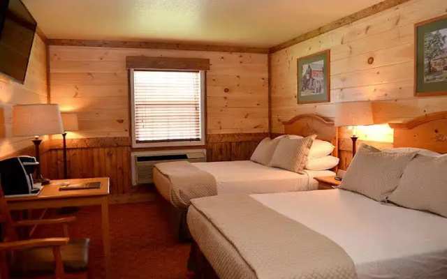 photo 3 of Ramada Limited
