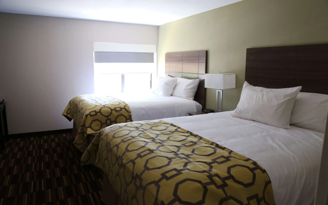 photo 4 of Baymont by Wyndham Plano