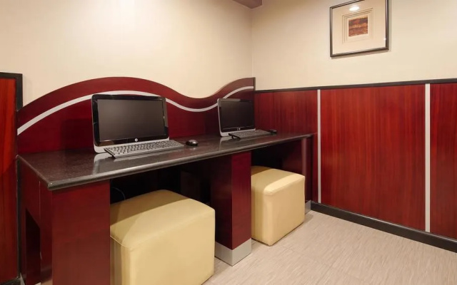 photo 5 of Ramada Limited Tannersville/Poconos