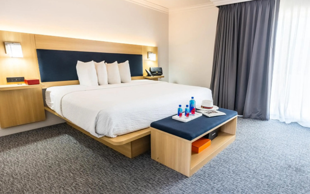 photo 5 of The Live Hotel