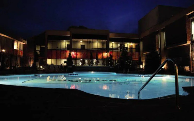 photo 3 of Ramada Bloomington Minneapolis Airport/Mall Area