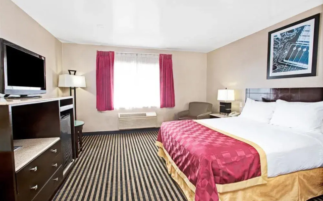 photo 4 of Ramada Marina Del Rey