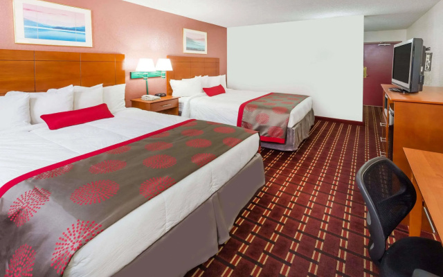 photo 3 of Ramada Hotel & Conference Center by Wyndham Medford