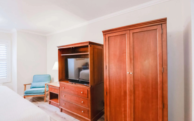 photo 5 of Ramada by Wyndham Mountain View