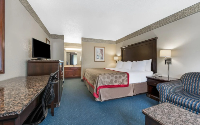 photo 4 of Ramada New Braunfels
