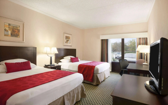 photo 4 of Ramada by Wyndham Newark/Wilmington