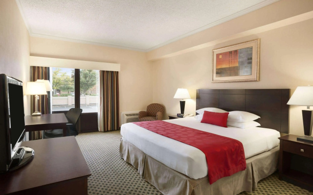 photo 5 of Ramada by Wyndham Newark/Wilmington