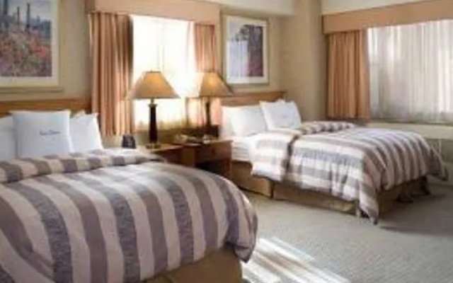 photo 3 of Ramada Plaza