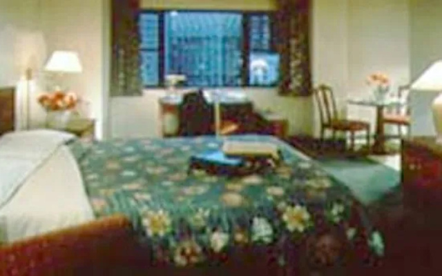 photo 4 of Ramada Plaza