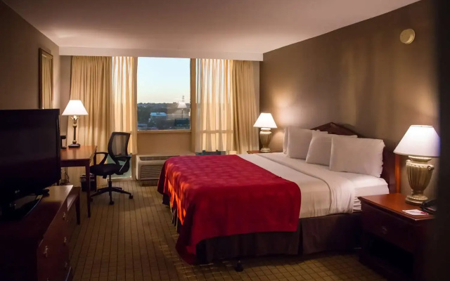 photo 4 of Ramada Plaza by Wyndham Atlanta Downtown Capitol Park