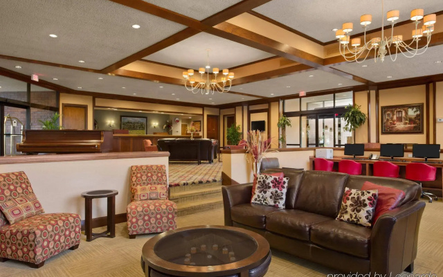 photo 2 of Delta Hotels by Marriott Minneapolis Northeast