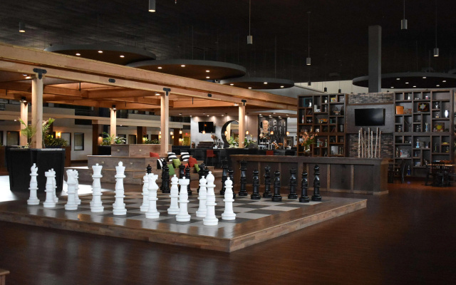 photo 2 of Ramada Plaza by Wyndham Omaha