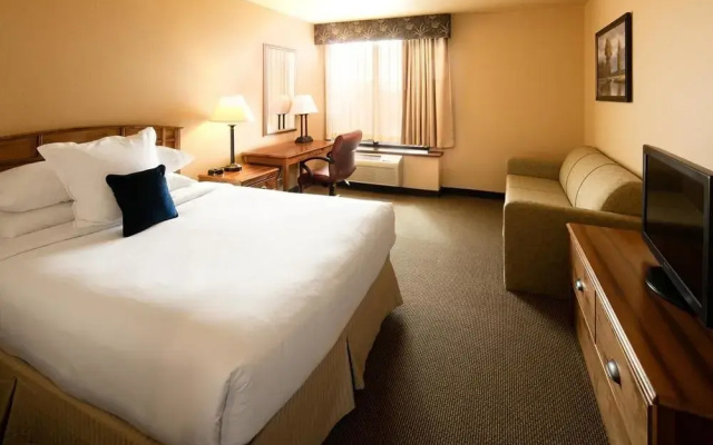 photo 4 of Ramada Plaza Omaha