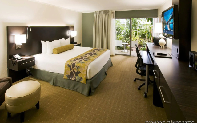 photo 4 of OASIS & CONV. CENTER, An Ascend Collection Member