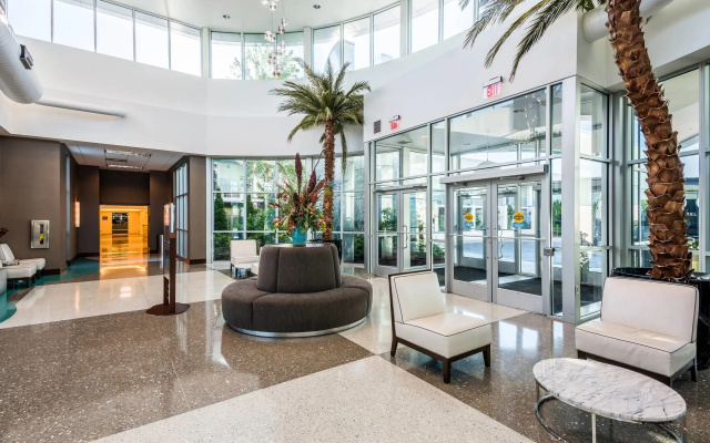 photo 2 of Oasis Hotel & Conv. Center, an Ascend Collection Hotel