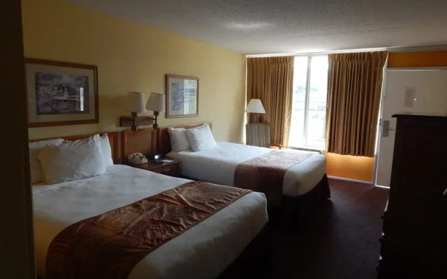photo 2 of Ramada Resort & Conference Centre