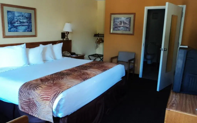 photo 3 of Ramada Resort & Conference Centre