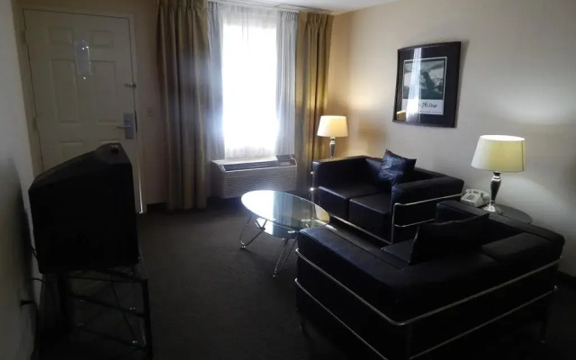 photo 4 of Ramada Resort & Conference Centre